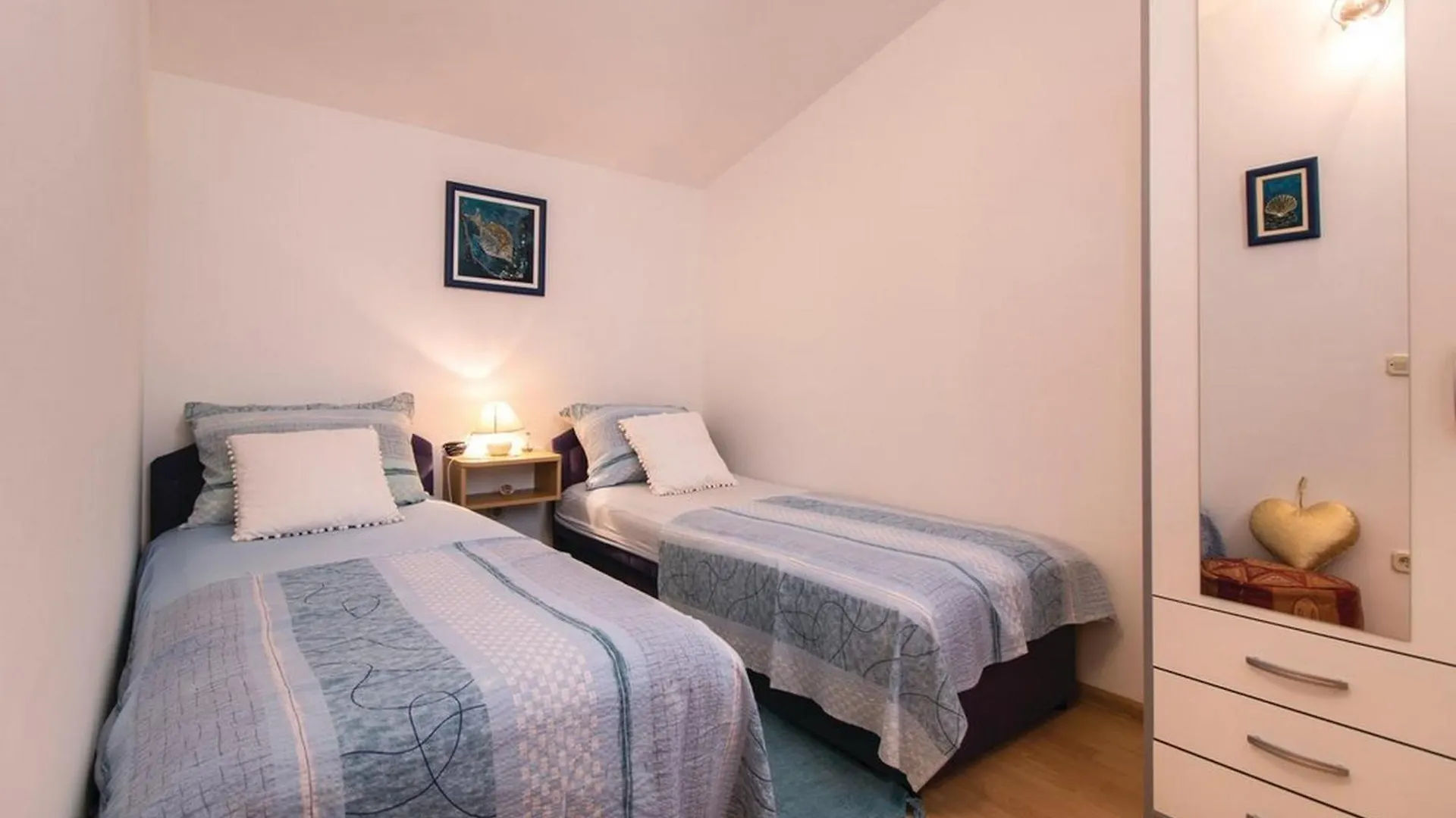 Picturesque Escape Holiday Home With Pool And Sauna Kastel Novi