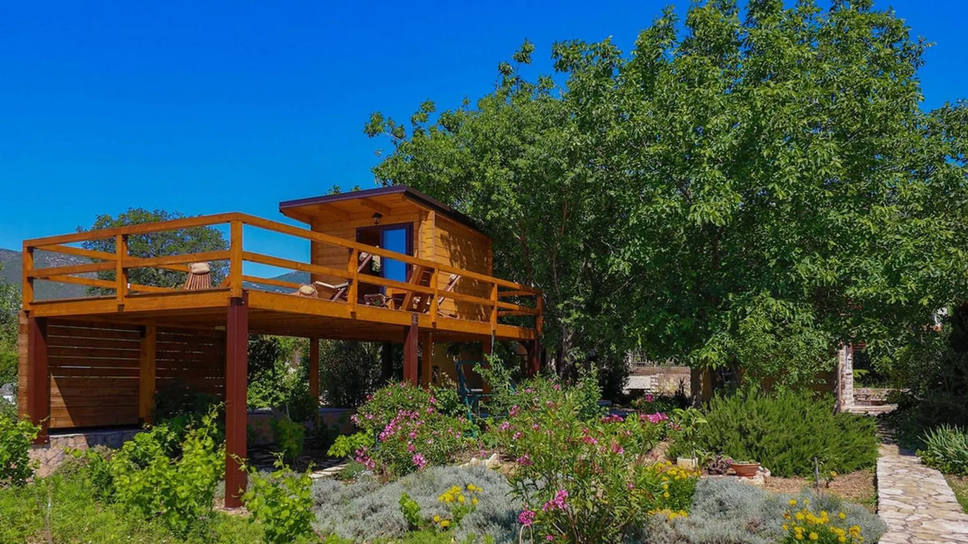 Picturesque Escape Holiday Home With Pool And Sauna Kastel Novi