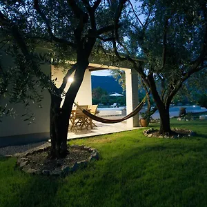 Ferienhaus Jomi, Kaštel Novi